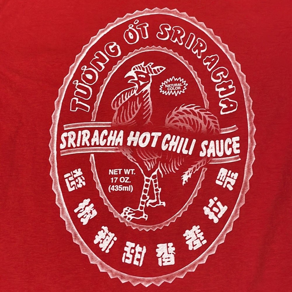 SRIRACHA HOT 🌶 CHILI SAUCE 🔥 Tee